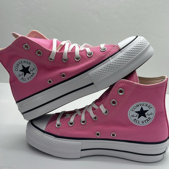 Converse WMNS Platform Sneakers CTAS Lift Hi A08216F
CTAS LIFT HI
PINK/WHITE - Picture 15 of 16